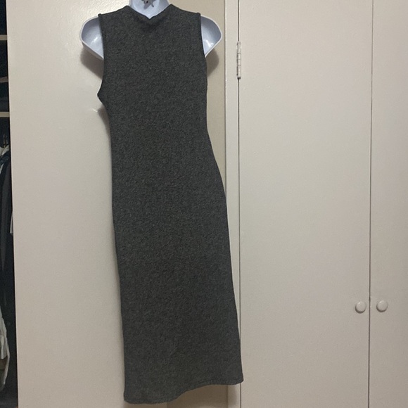 NWT ribbed midi dress - Picture 4 of 5